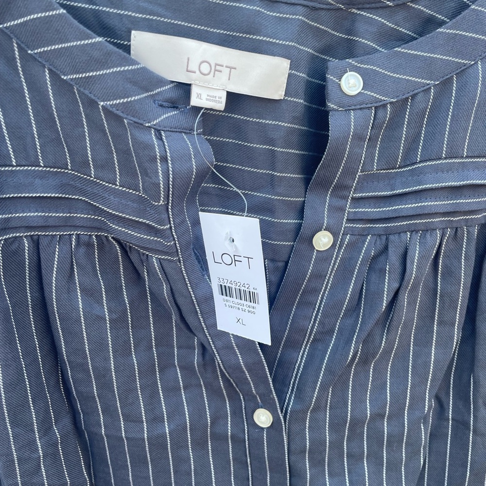 NEW Loft stand collar grey shirt